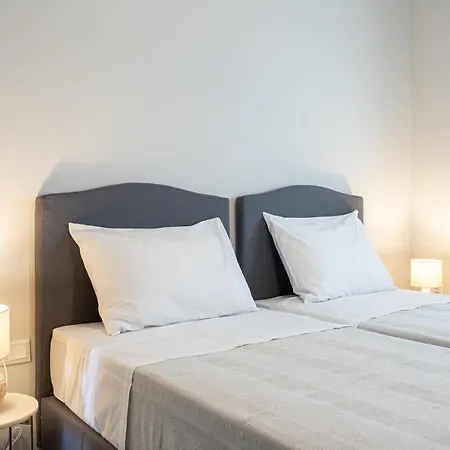 The H Experience Blackbird Spacious 2bd Close To The
