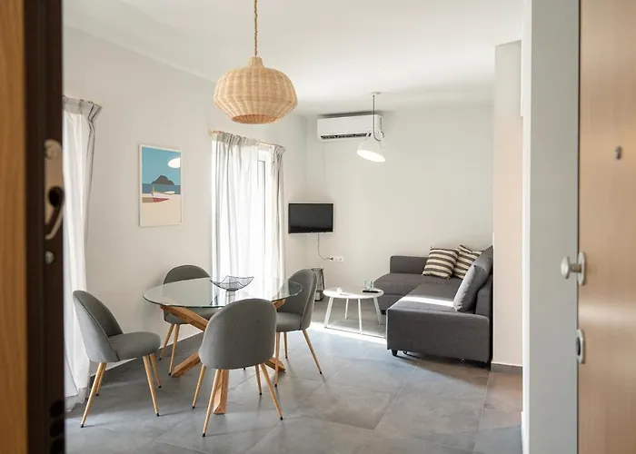 Апартаменты Blackbird Seaside Apartment *