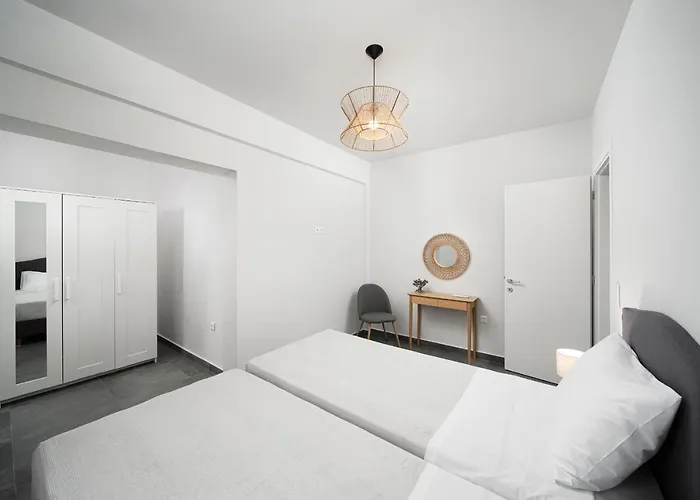 Blackbird Seaside Apartment Апартаменты Ксилокастро